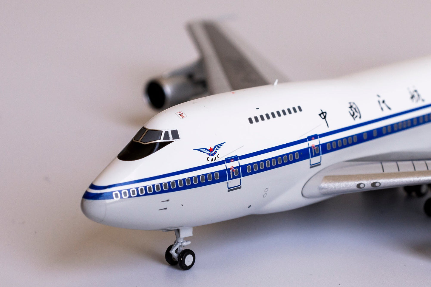 1:400 NG Models CAAC (Civil Aviation Administration of China) Boeing 747SP B-2442 NG07018