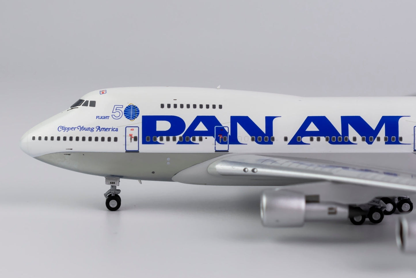 1:400 NG Models Pan American World Airways Boeing 747SP "Clipper Young America" N533PA NG07021