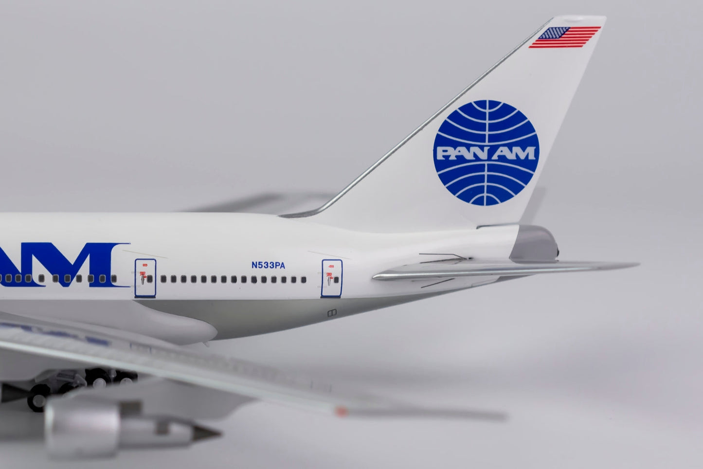 1:400 NG Models Pan American World Airways Boeing 747SP "Clipper Young America" N533PA NG07021
