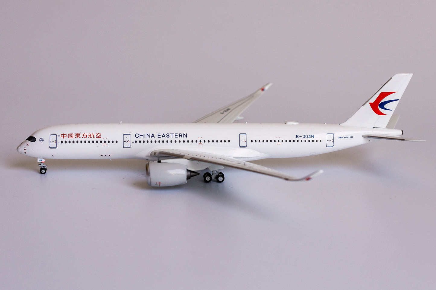 1:400 NG Models China Eastern Airlines Airbus A350-900 B-304N NG39021