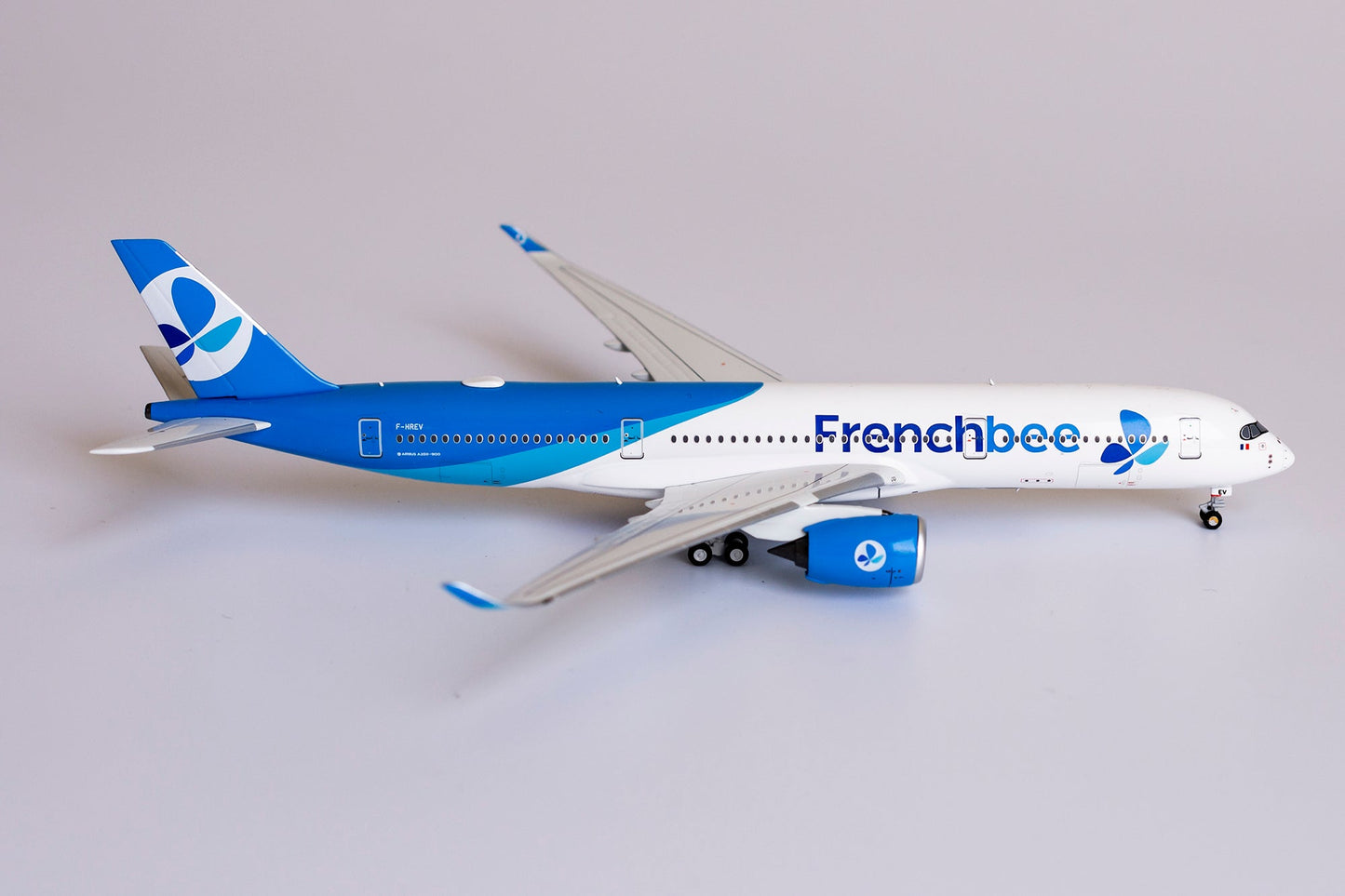 1:400 NG Models French Bee Airbus A350-900 F-HREV NG39023