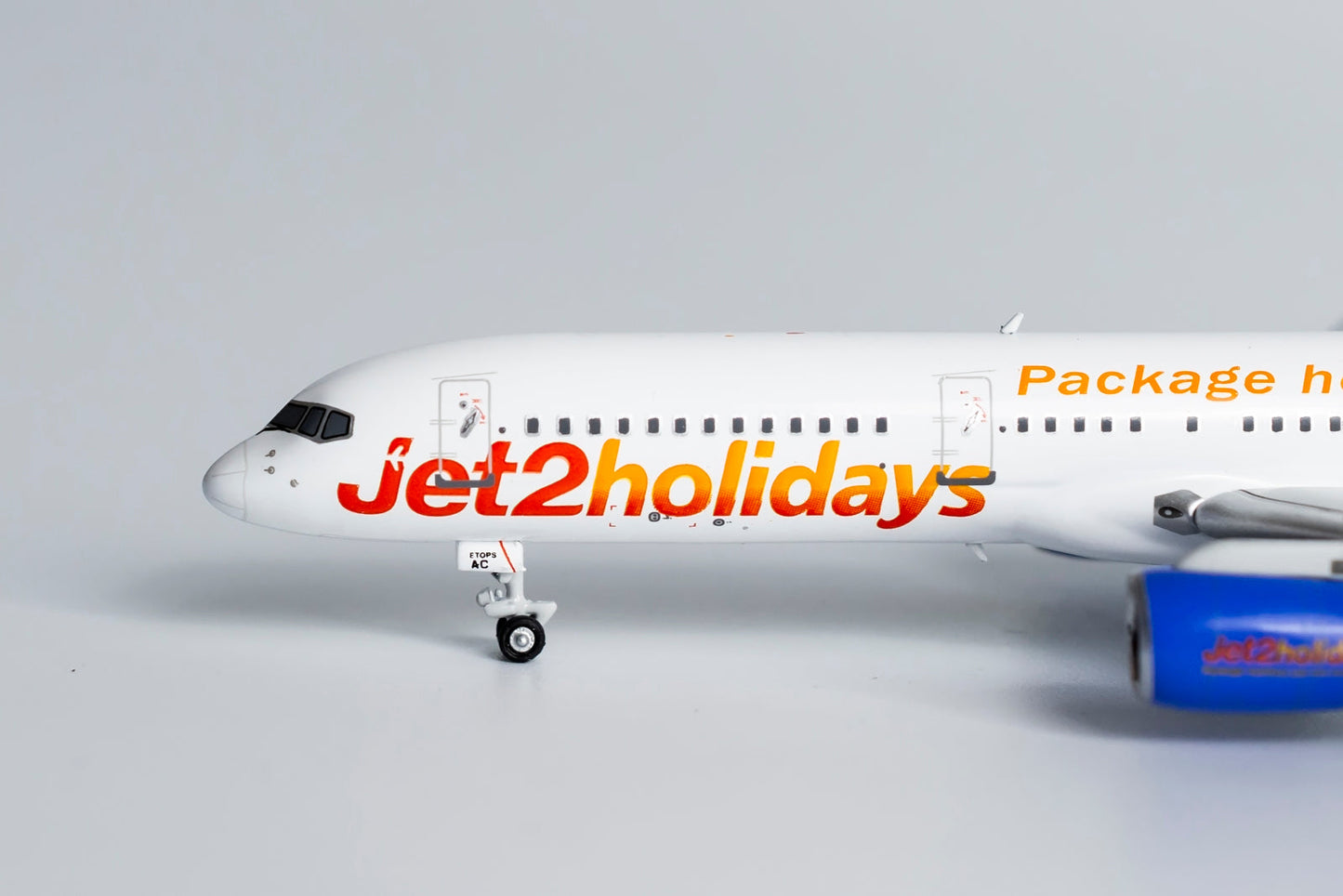 1:400 NG Models Jet2 Holidays Boeing 757-200 "Winglets" G-LSAC NG53182