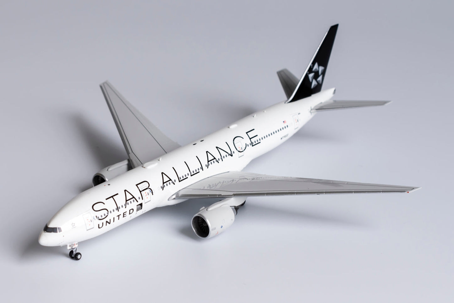 1:400 NG Models United Airlines Boeing 777-200ER "Star Alliance Livery" N77022 NG72001
