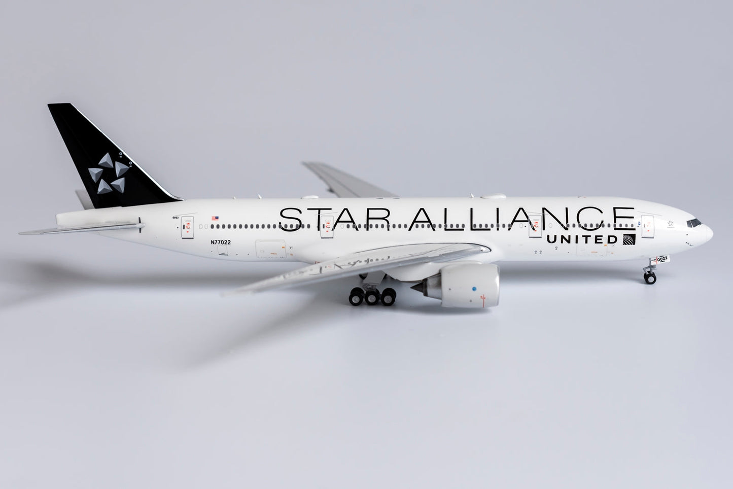 1:400 NG Models United Airlines Boeing 777-200ER "Star Alliance Livery" N77022 NG72001