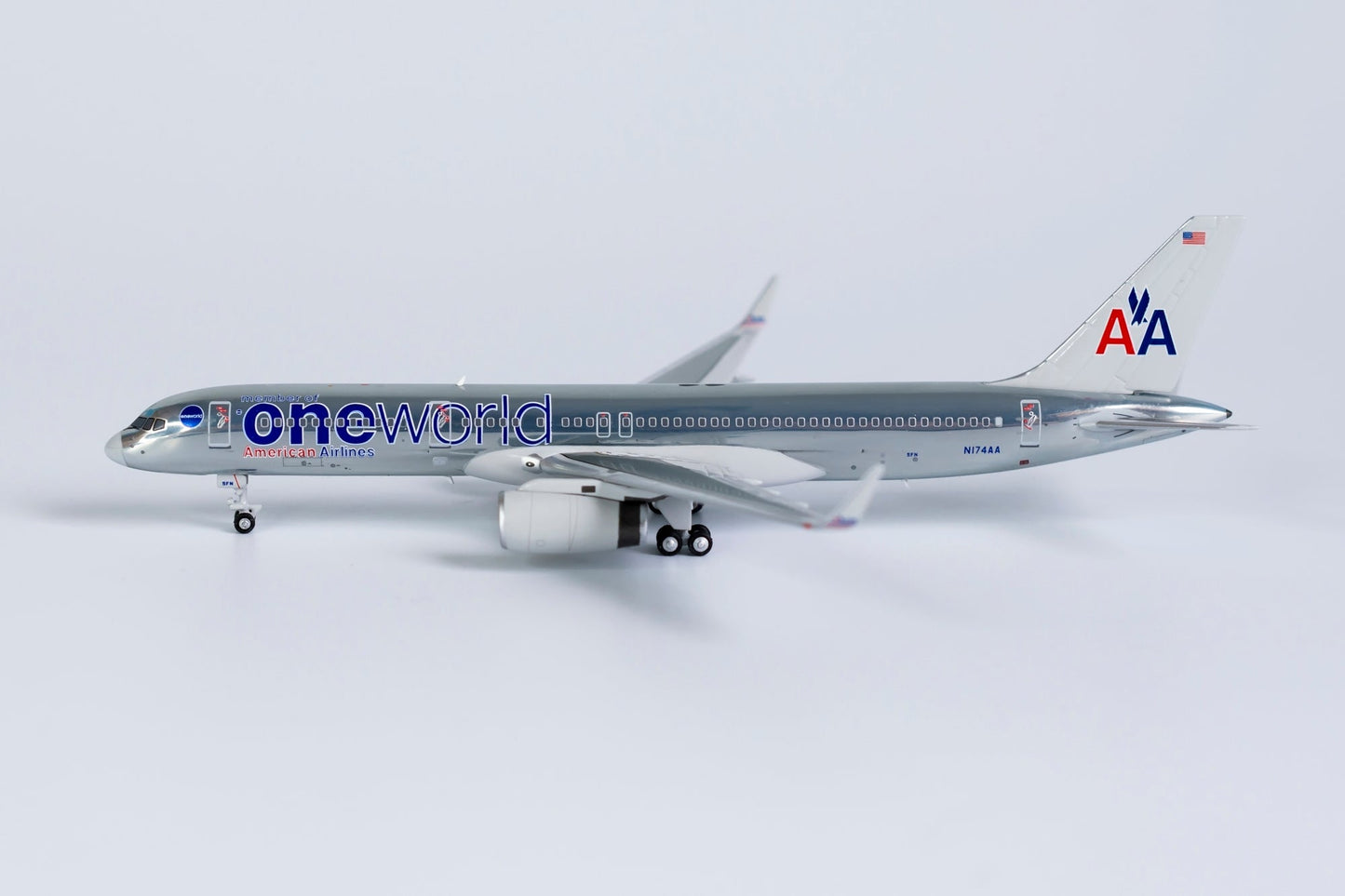1:400 NG Models American Airlines Boeing 757-200/w "One World; Chrome livery" N174AA NG53178
