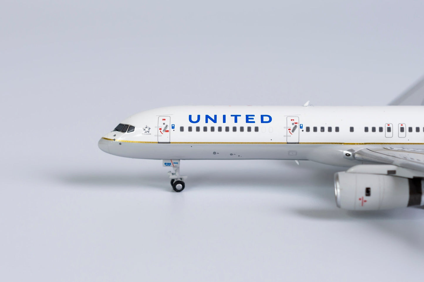 1:400 NG Models United Airlines Boeing 757-200 "Co-Merger Livery" N41135 NG53179