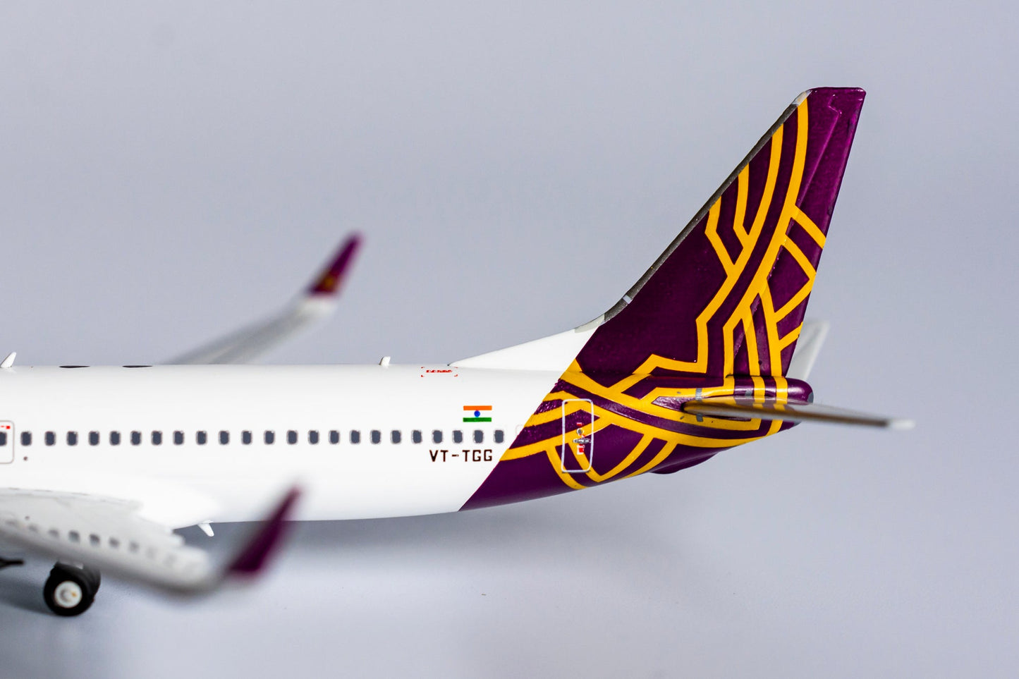 1:400 NG Models Vistara Airlines Boeing 737-800 VT-TGG NG58105