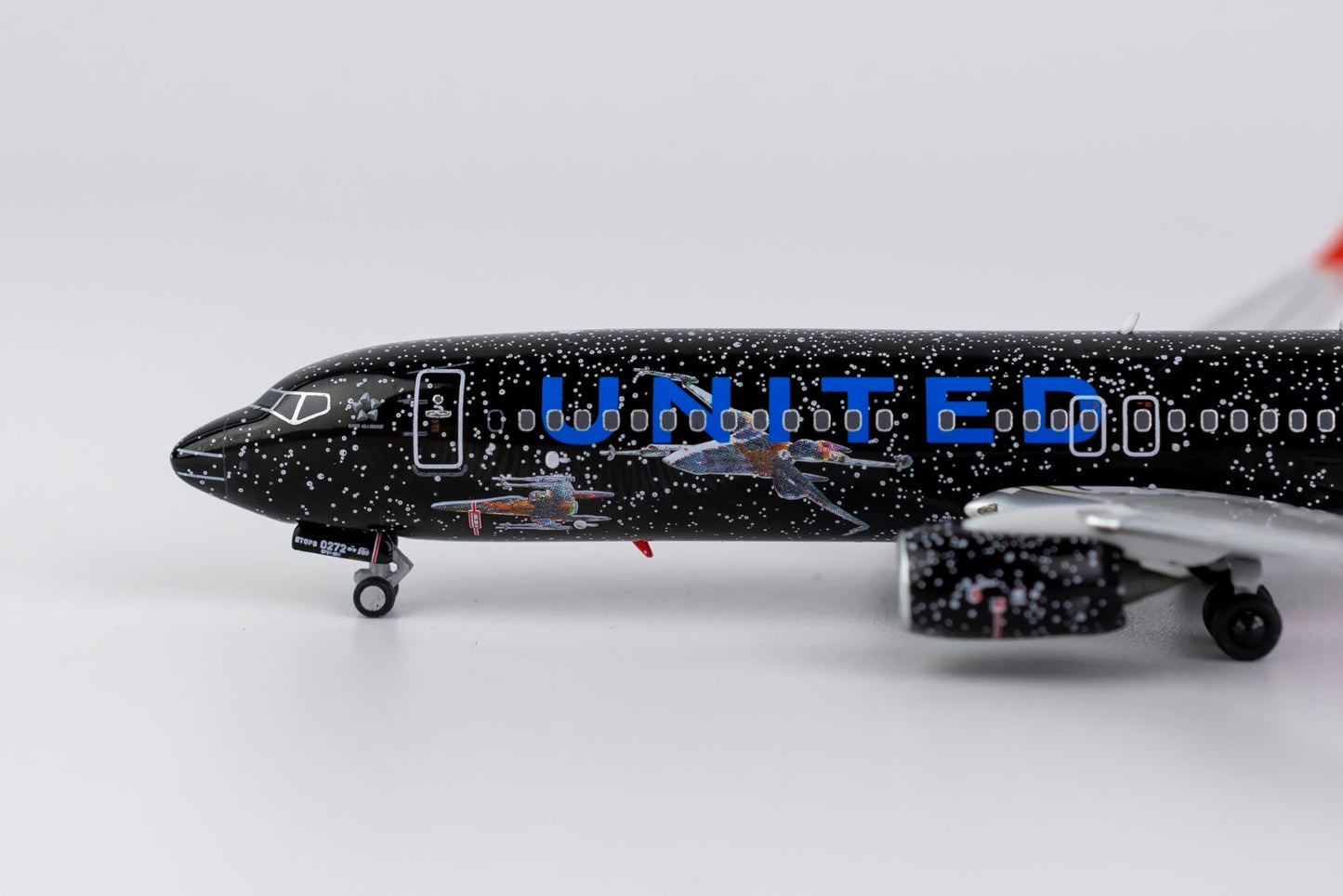 1:400 NG Models United Airlines Boeing 737-800/w "Star Wars" N36272 NG58133