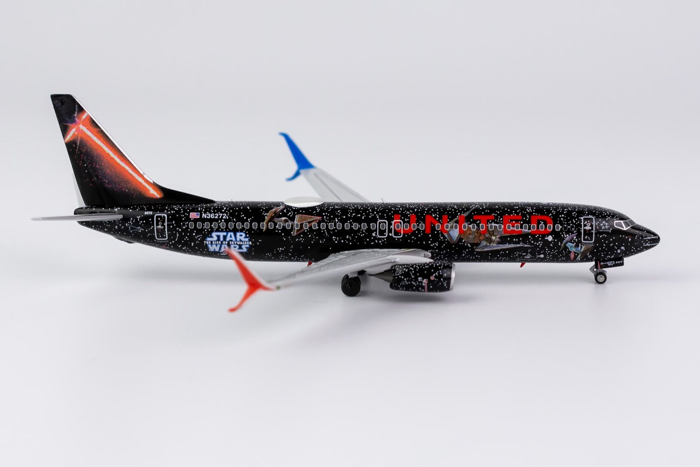 1:400 NG Models United Airlines Boeing 737-800/w "Star Wars" N36272 NG58133