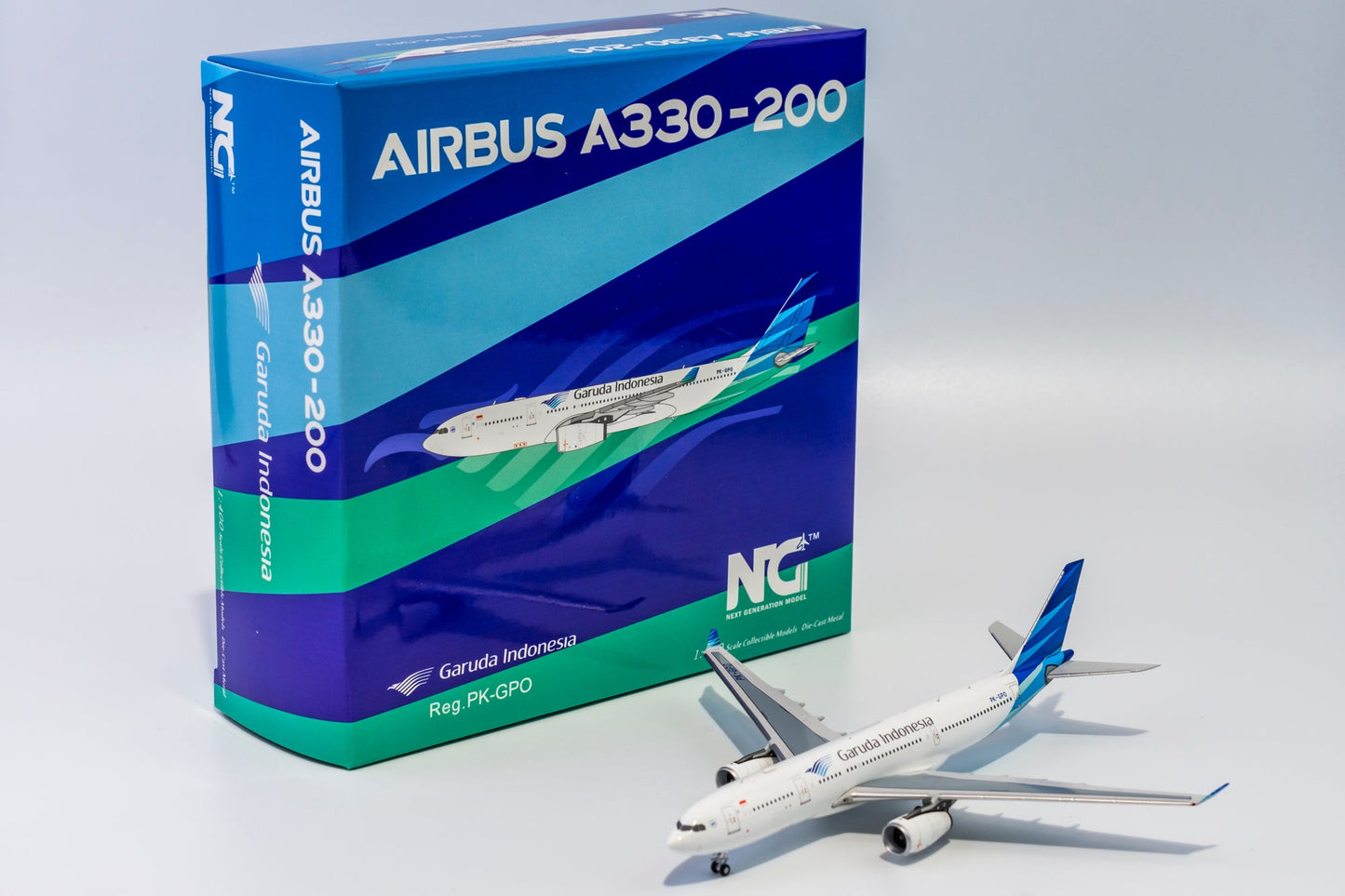 1:400 NG Models Garuda Indonesia Airbus A330-200 PK-SPD NG61025
