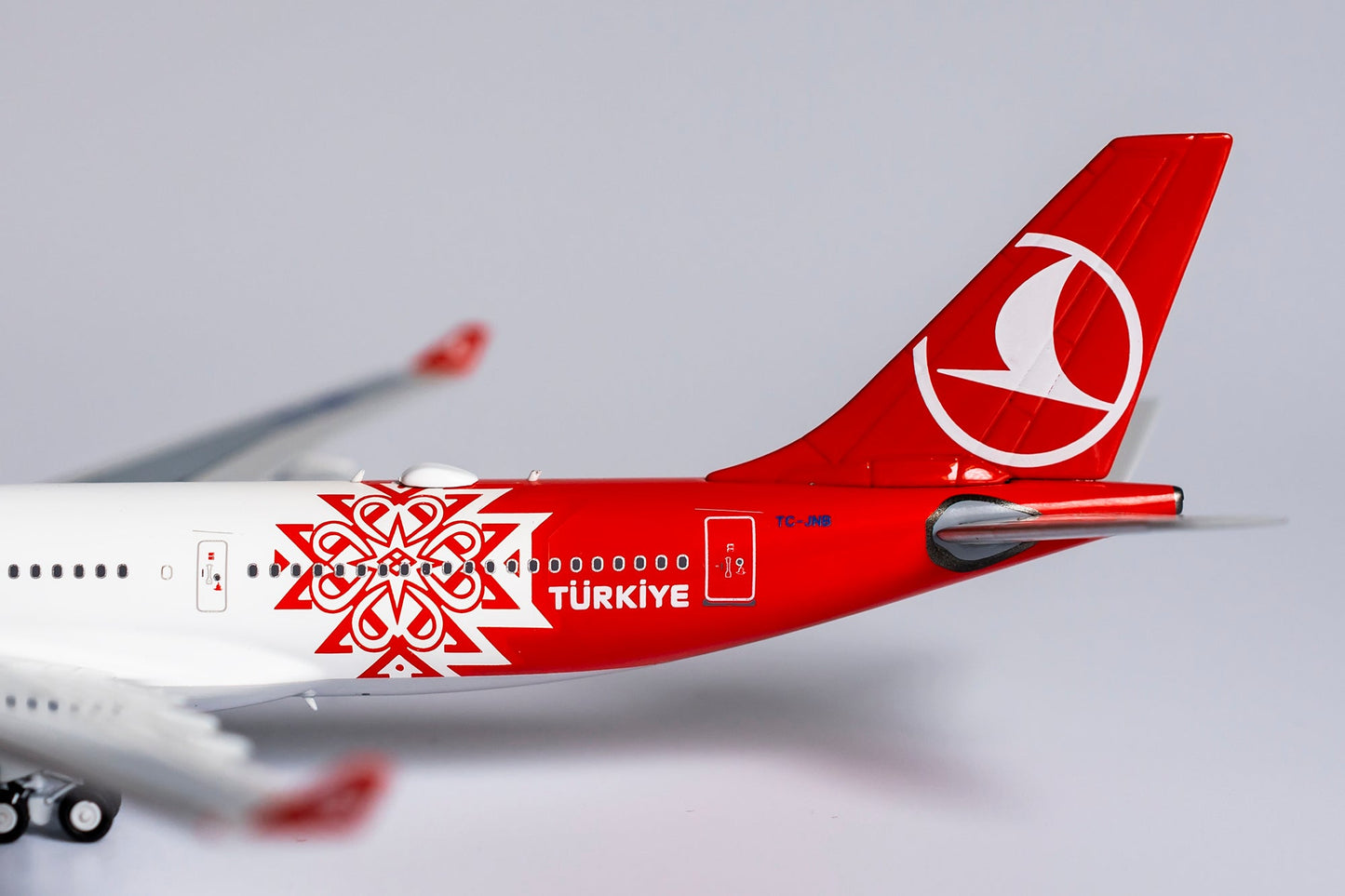 1:400 NG Models Turkish Airlines Airbus A330-200 "Tokyo 2020 Olympics TC-JNB NG61032
