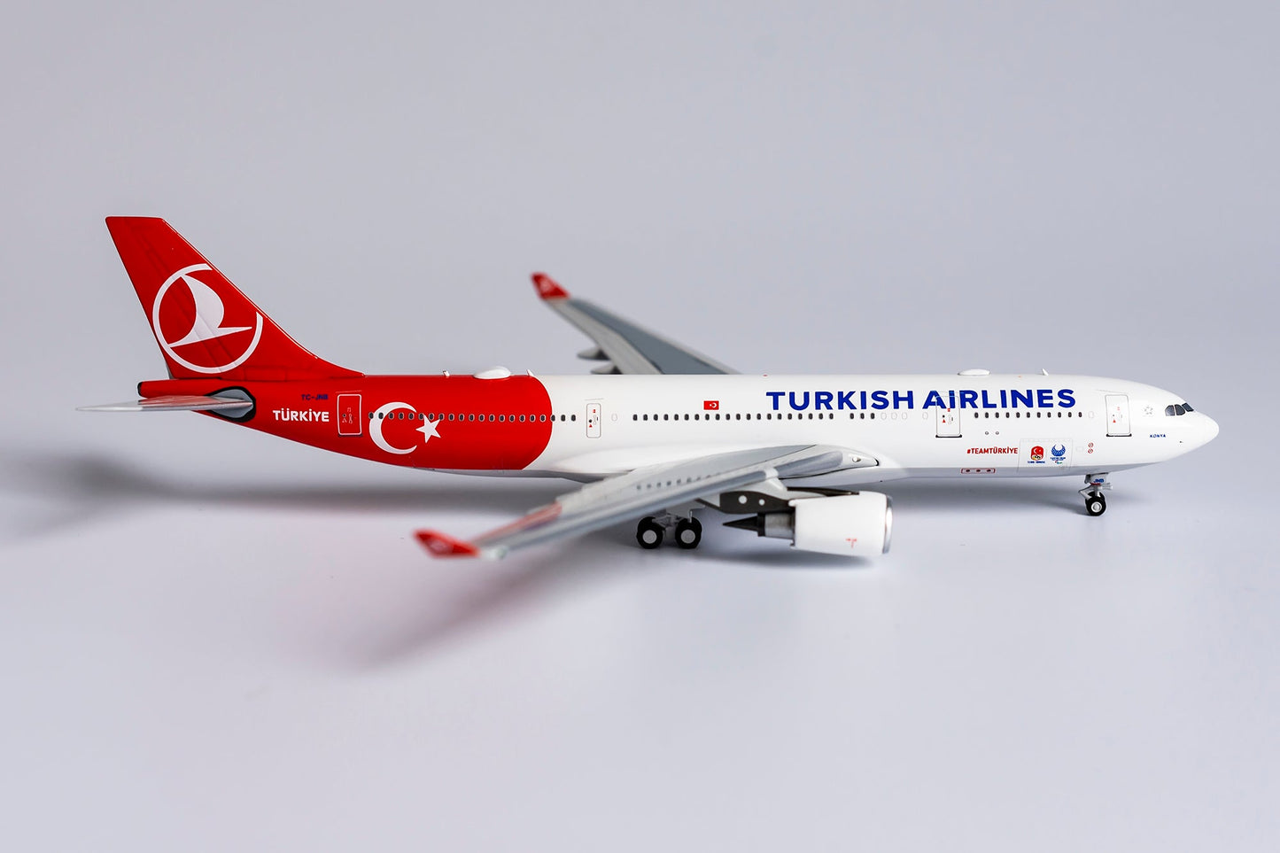 1:400 NG Models Turkish Airlines Airbus A330-200 "Tokyo 2020 Olympics TC-JNB NG61032