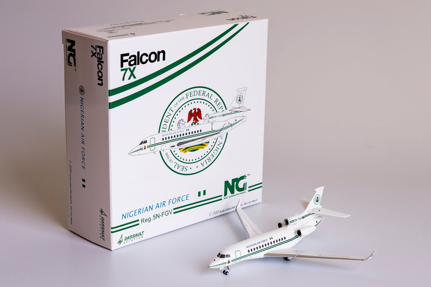 1:200 NG Models Nigeria Air Force Dassault Falcon 7X 5N-FGV NG71007