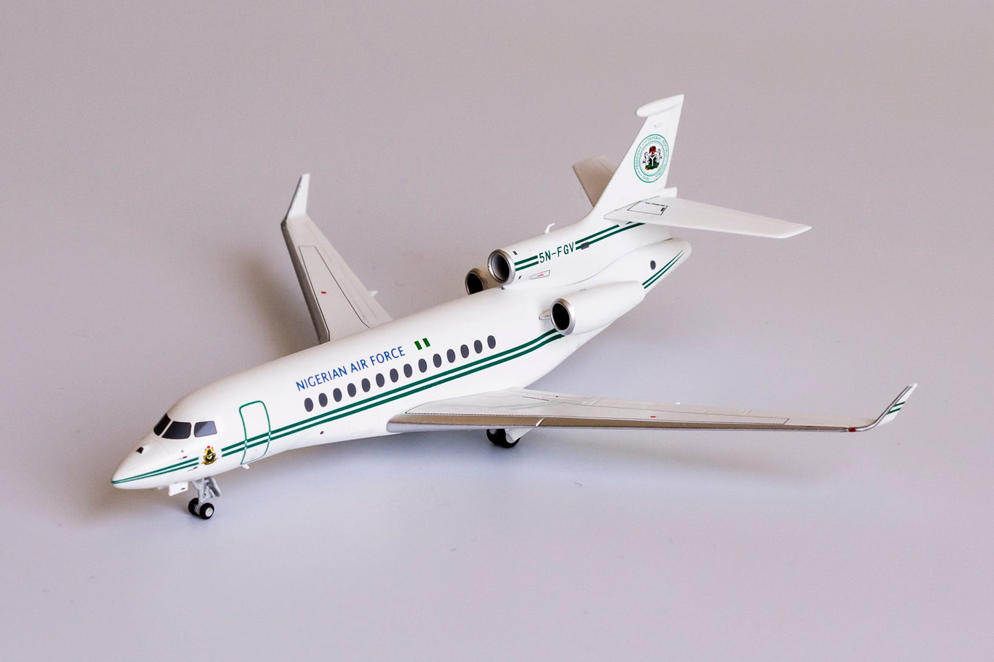 1:200 NG Models Nigeria Air Force Dassault Falcon 7X 5N-FGV NG71007