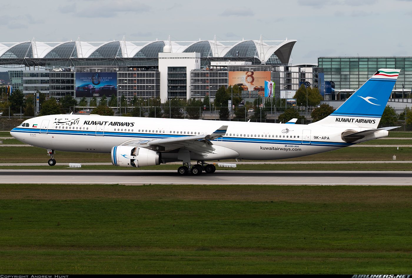1:400 NG Models Kuwait Airways Airbus A330-200 9K-APA NG61039