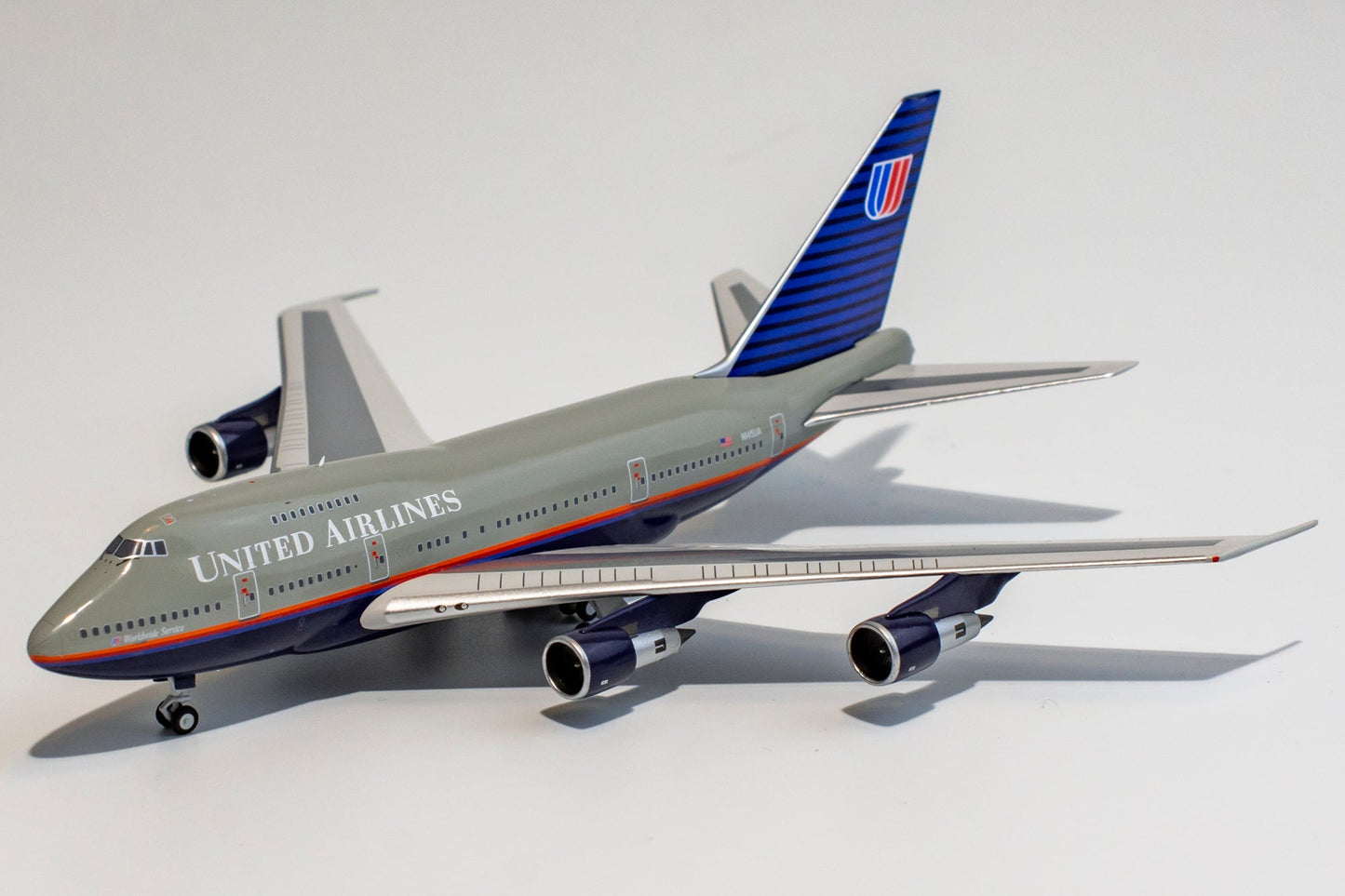 1:400 NG Models United Airlines Boeing 747SP "Battleship Grey" N145UA NG07008