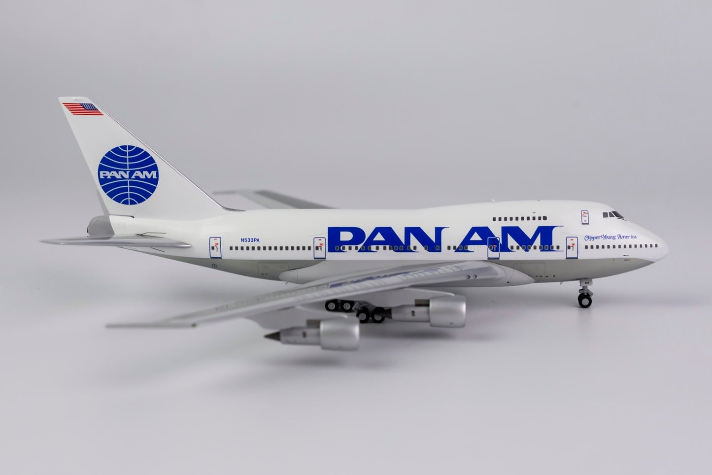 1:400 NG Models Pan American World Airways Boeing 747SP "Clipper Young America" N533PA NG07021