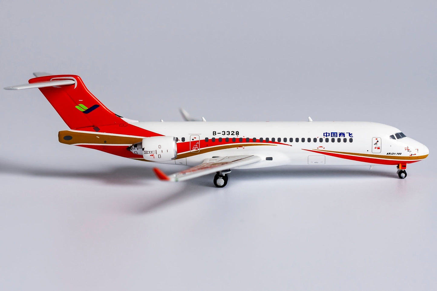 1:400 NG Models Comac House Colors ARJ21-700 B-3328 NG21016