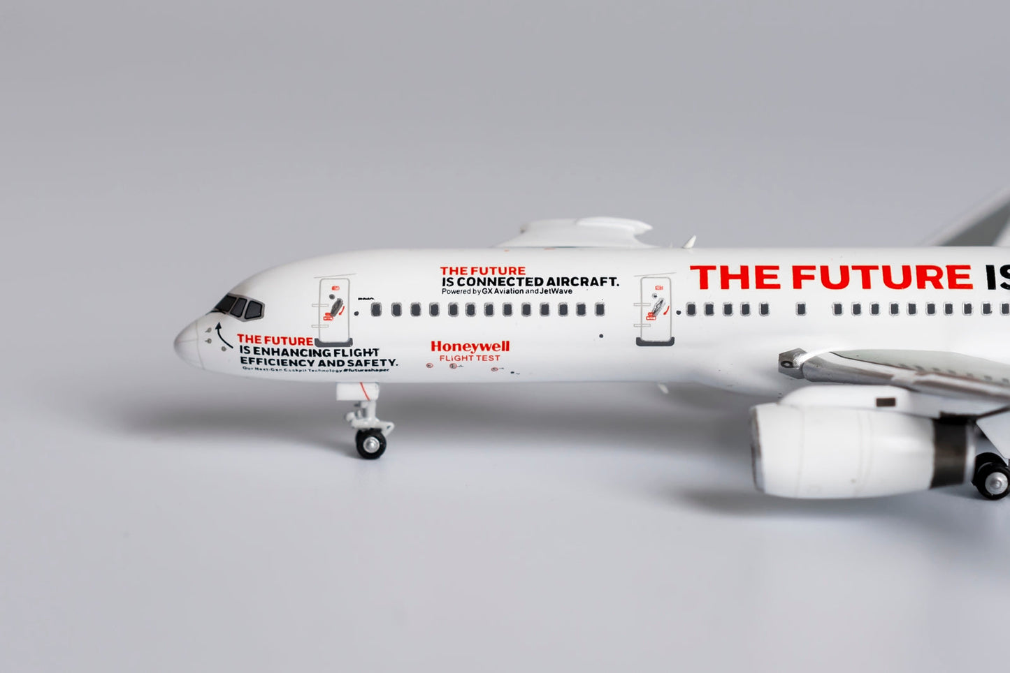1:400 NG Models Honeywell Boeing 757-200 "Test Engine, 2021 Livery" N757HW NG53181