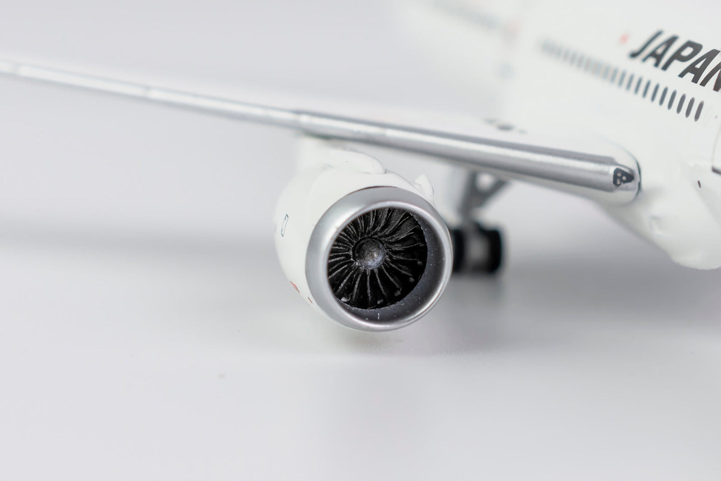 1:400 NG Models Japan Airlines (JAL) Boeing 787-9 "JAL Sky Suite 787" JA861J NG55085