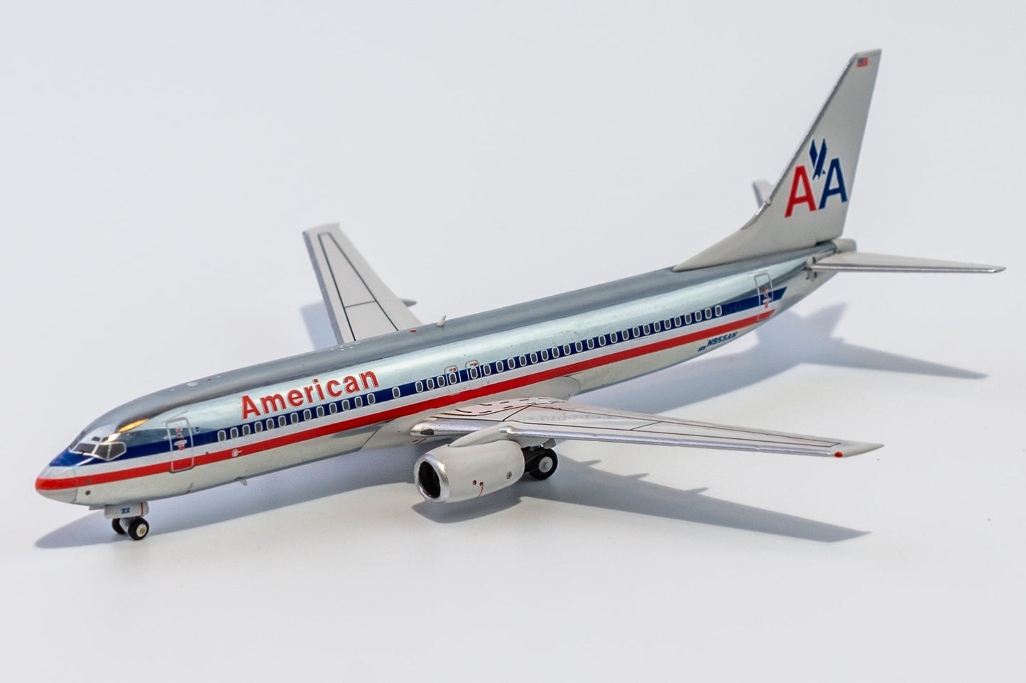1:400 NG Models American Airlines Boeing 737-800 "Chrome, No Winglets" N955AN NG58093