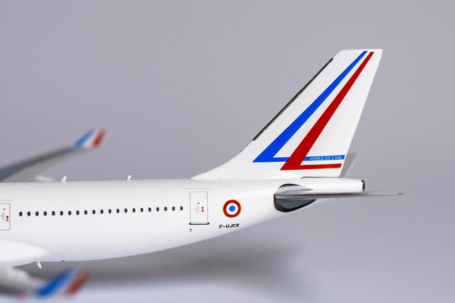 1:400 NG Models French Air Force (Armee de l'air) Airbus A330-200 F-UJCS NG61028